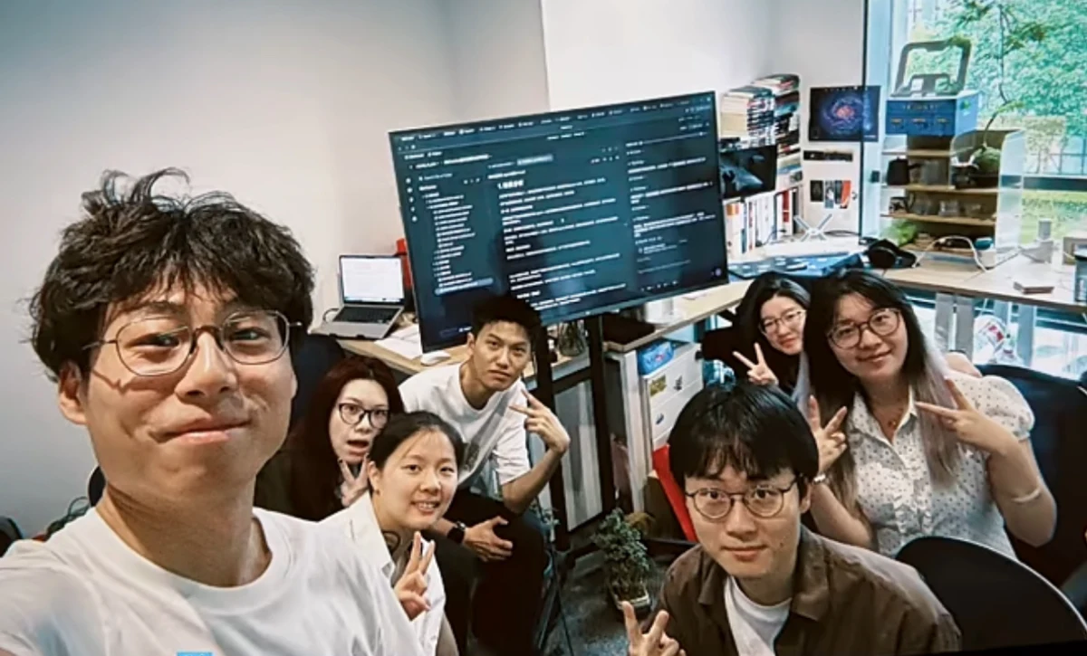 语核科技团队协作日常