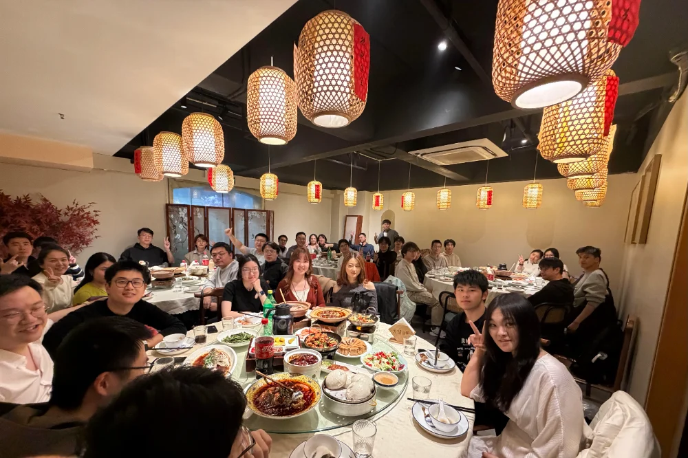 团队聚餐